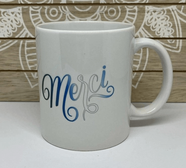 Mug personnalisé thème initiale maitresse / atsem / instituteur et prénom