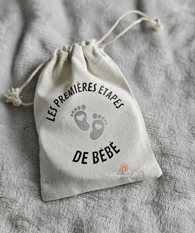 Les étapes de bébé de la naissance à 1 an thème basic