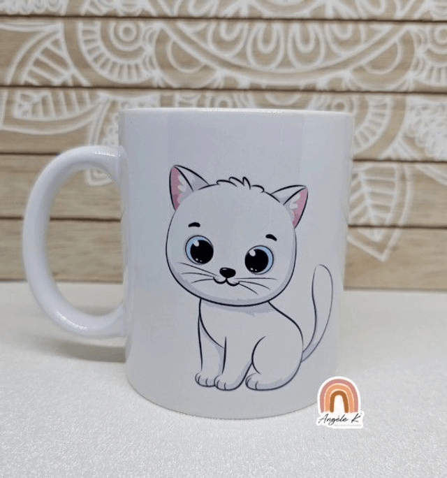 Mug personnalisé thème petit chat et couronne