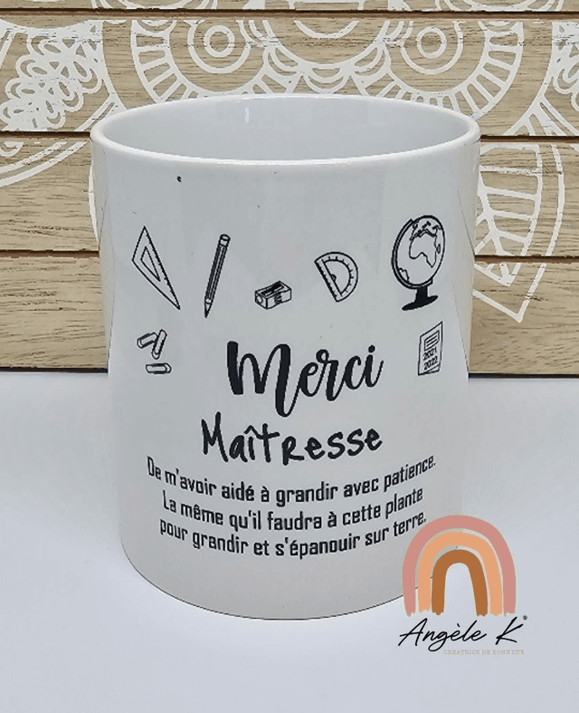 Pot personnalisé thème maîtresse ou enseignant avec prénom et message.